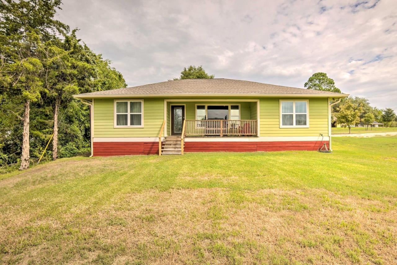 The Gathering Place Brenham Home On 6 Acres Eksteriør bilde